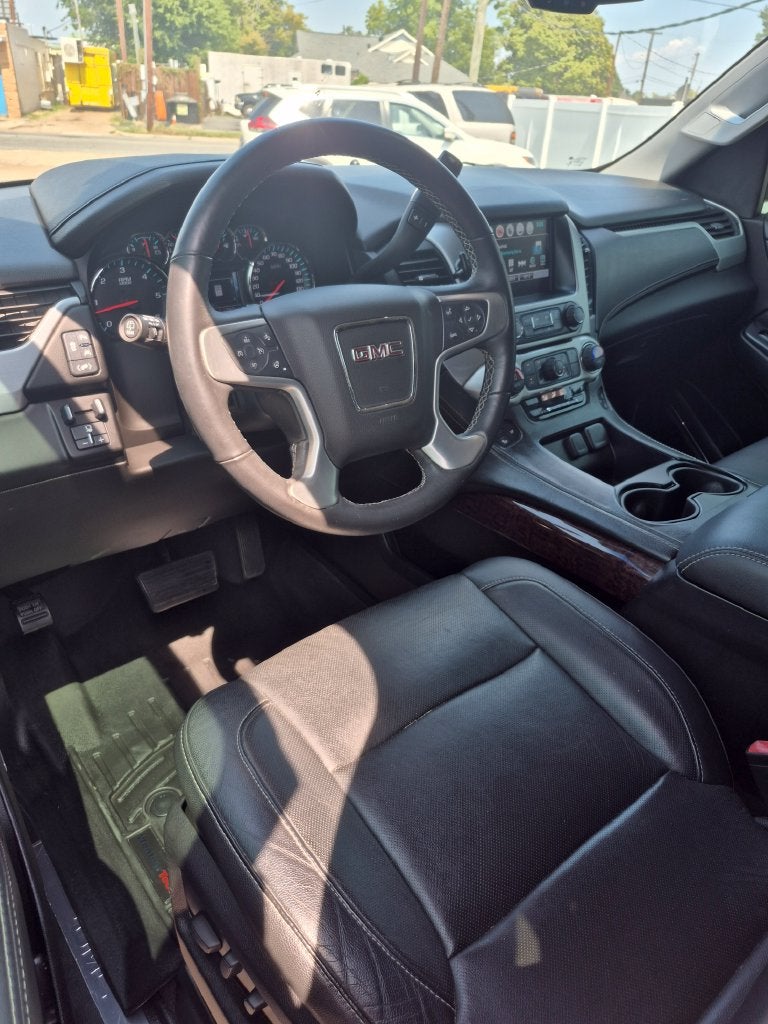 2017 GMC Yukon SLT