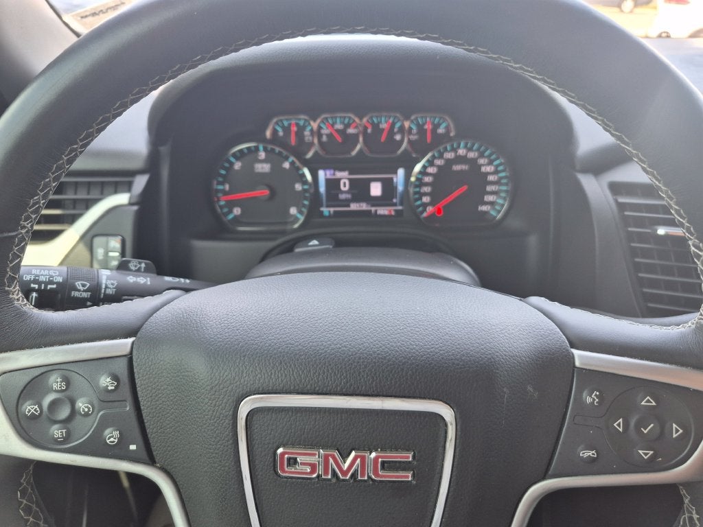 2017 GMC Yukon SLT