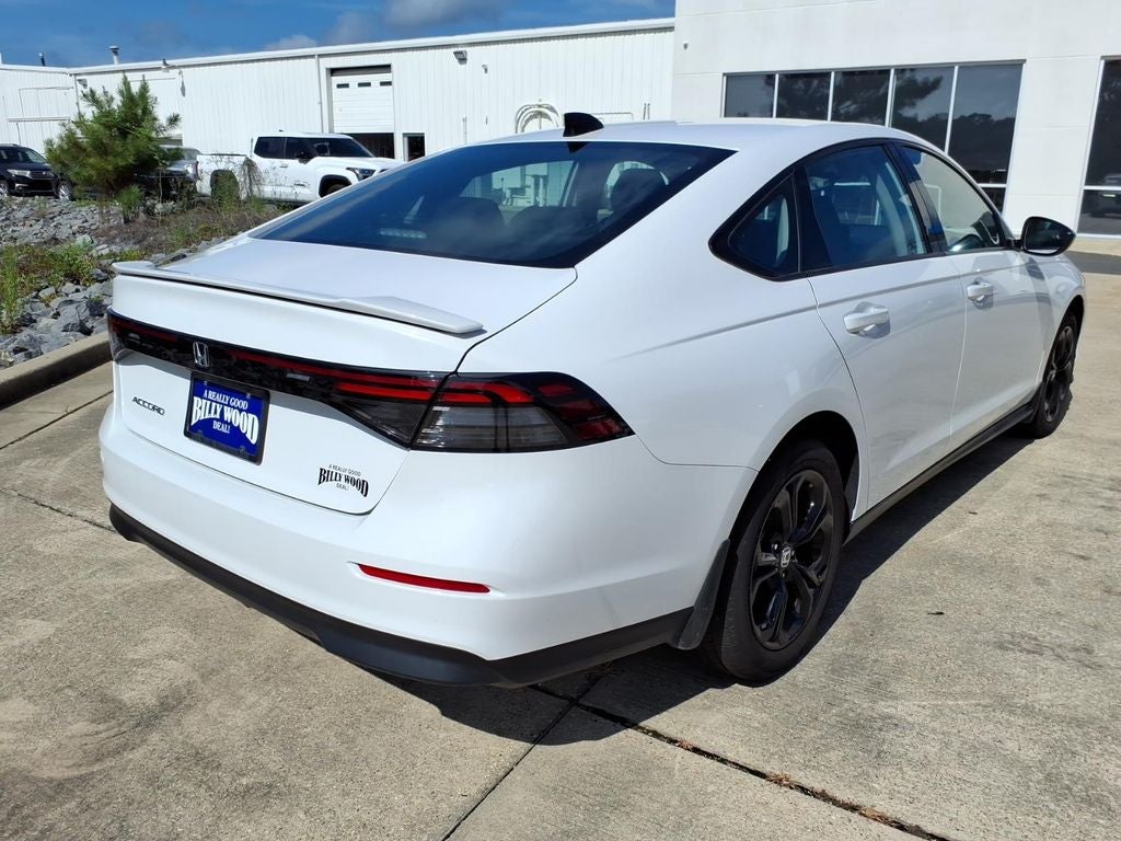 2025 Honda Accord SE