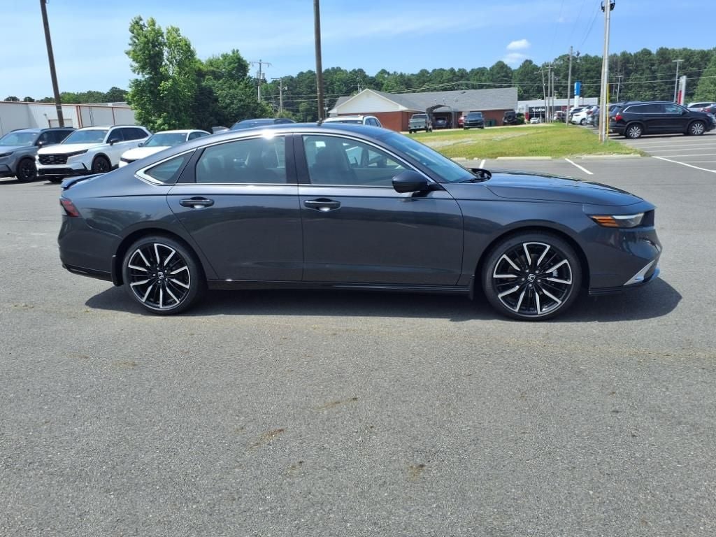 2025 Honda Accord Hybrid Touring