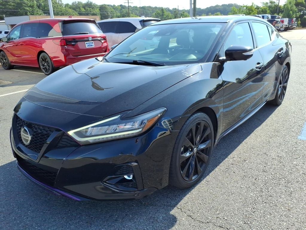2022 Nissan Maxima SR