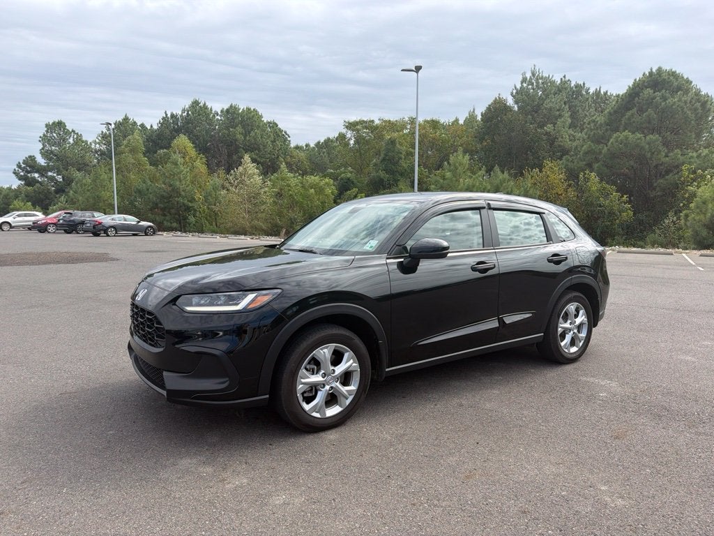 2025 Honda HR-V LX