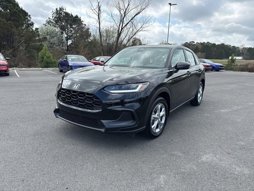 2025 Honda HR-V LX
