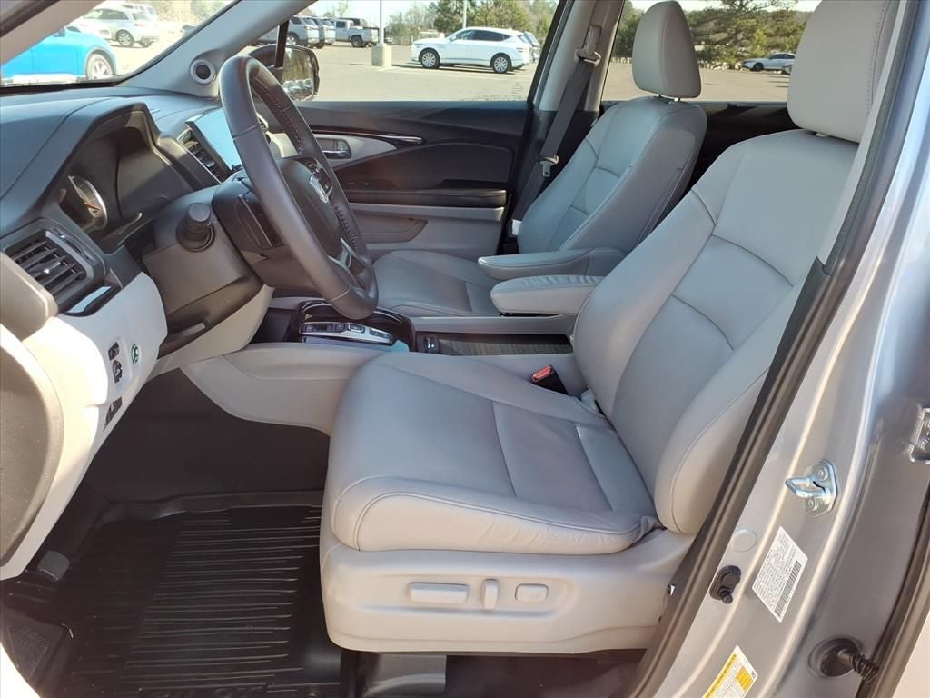 2022 Honda Pilot Touring 7 Passenger