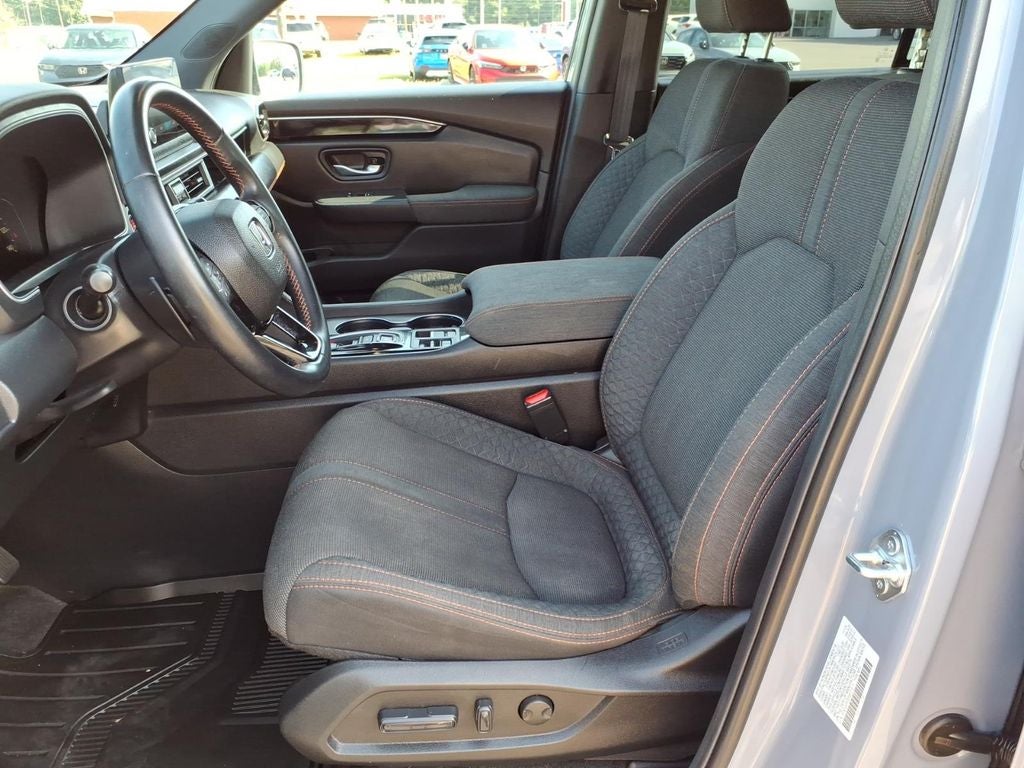 2025 Honda Pilot Sport