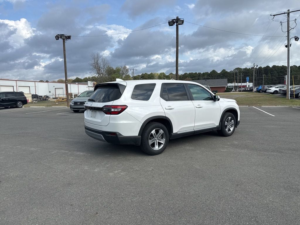 2025 Honda Pilot Base