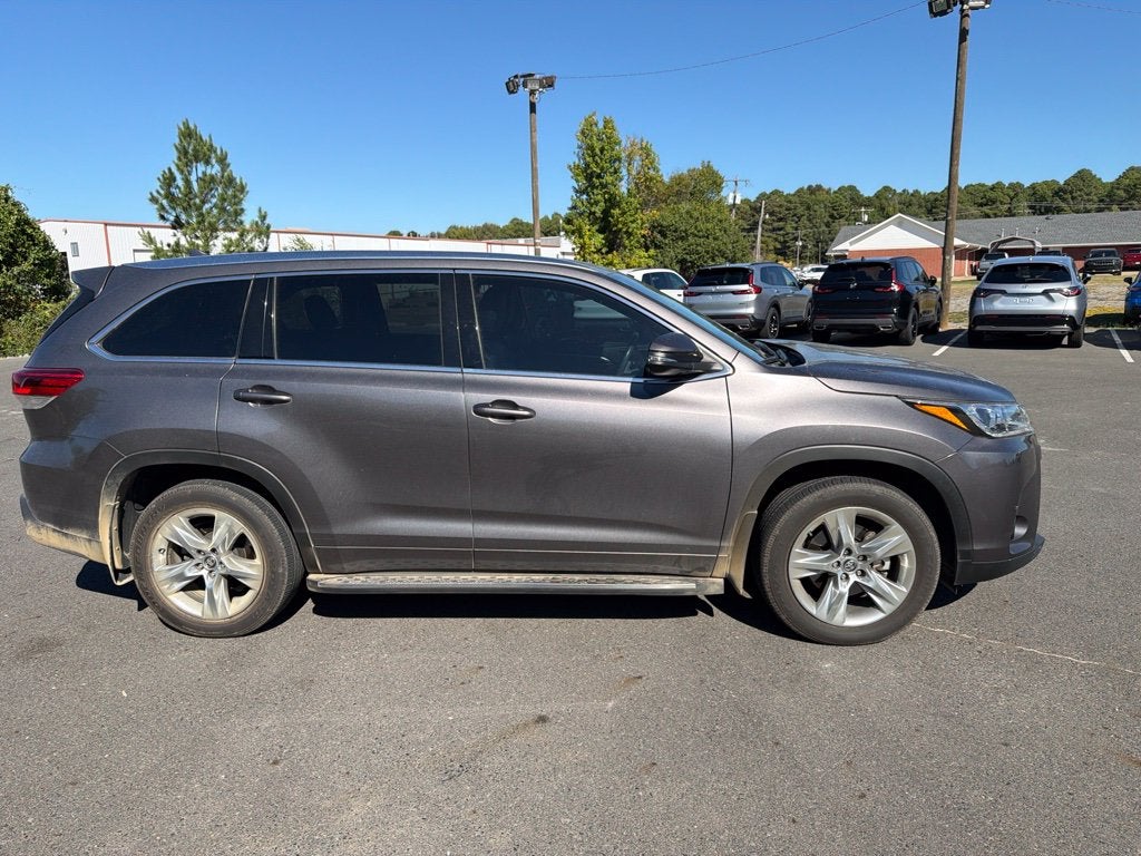 2017 Toyota Highlander Limited