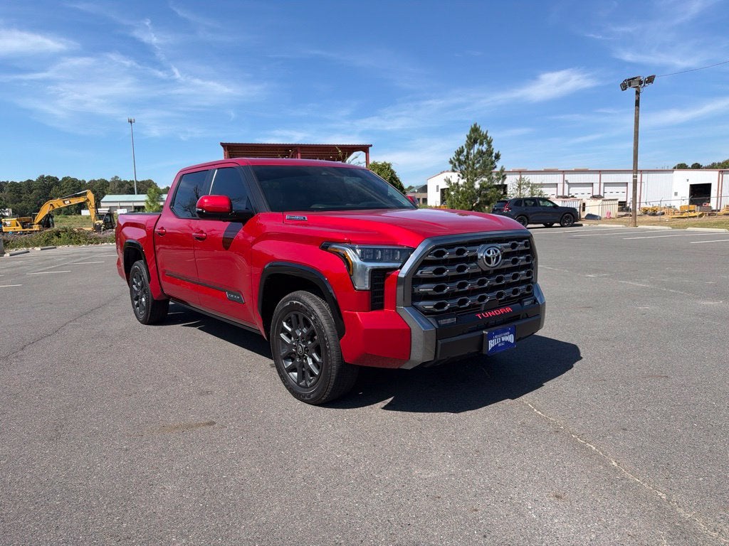 2025 Toyota Tundra Hybrid Platinum