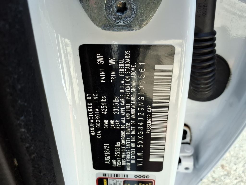 2022 Kia K5 EX