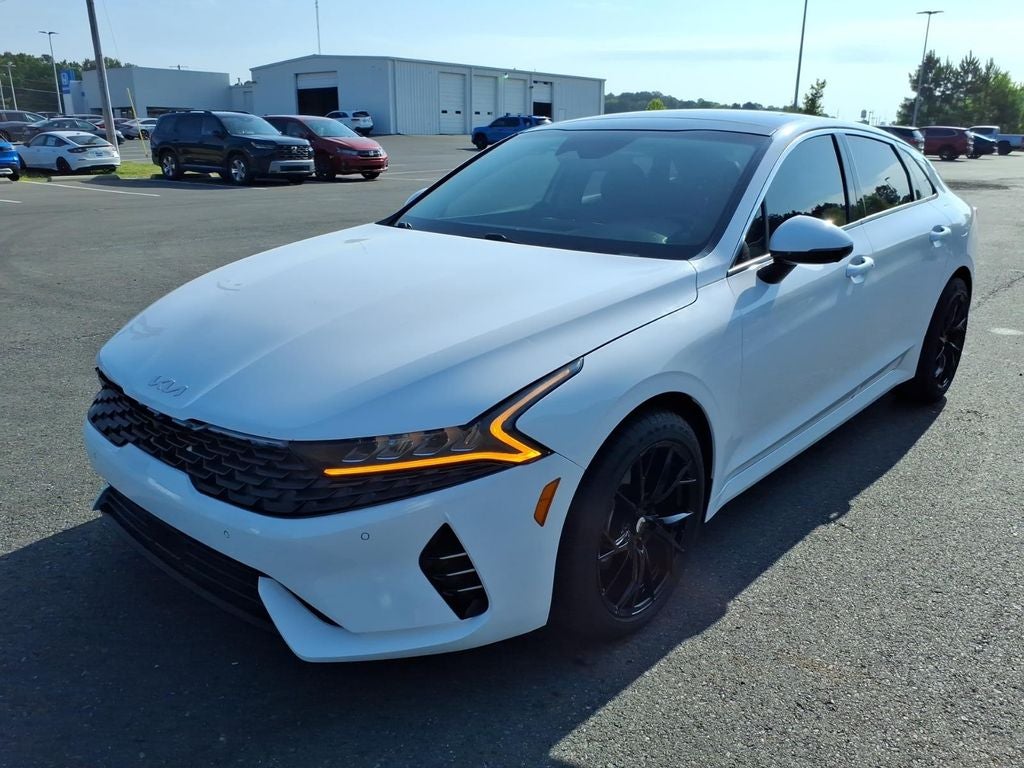 2022 Kia K5 EX