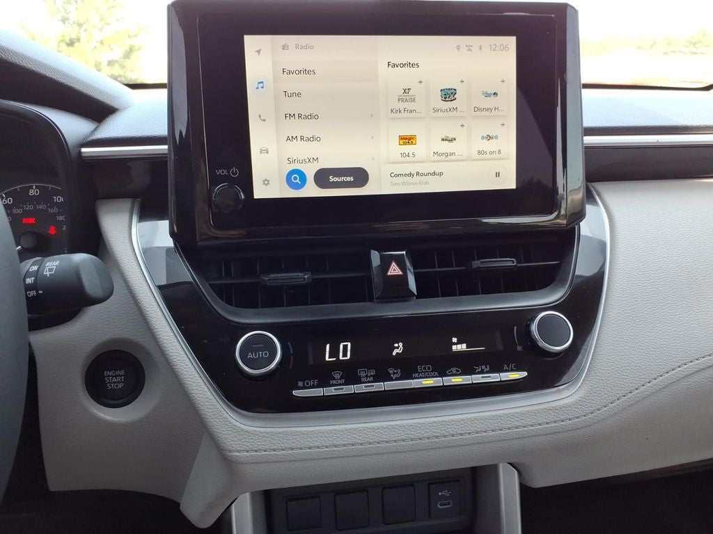 2024 Toyota Corolla Cross LE
