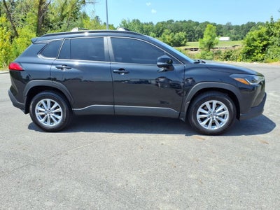 2024 Toyota Corolla Cross LE