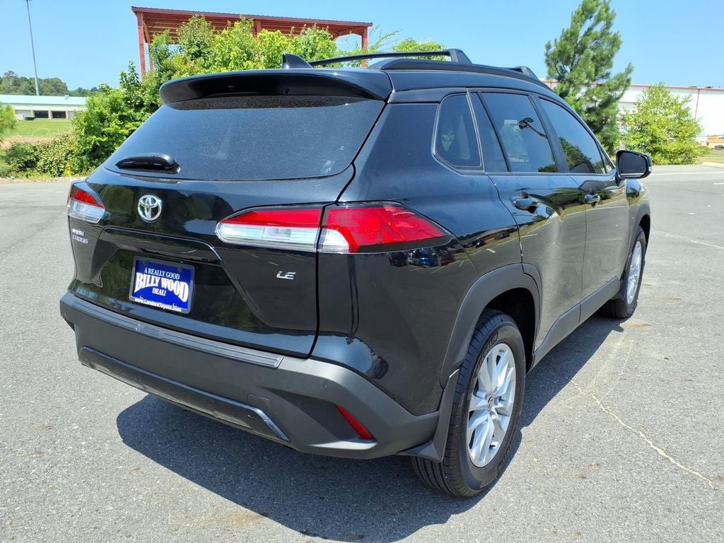 2024 Toyota Corolla Cross LE