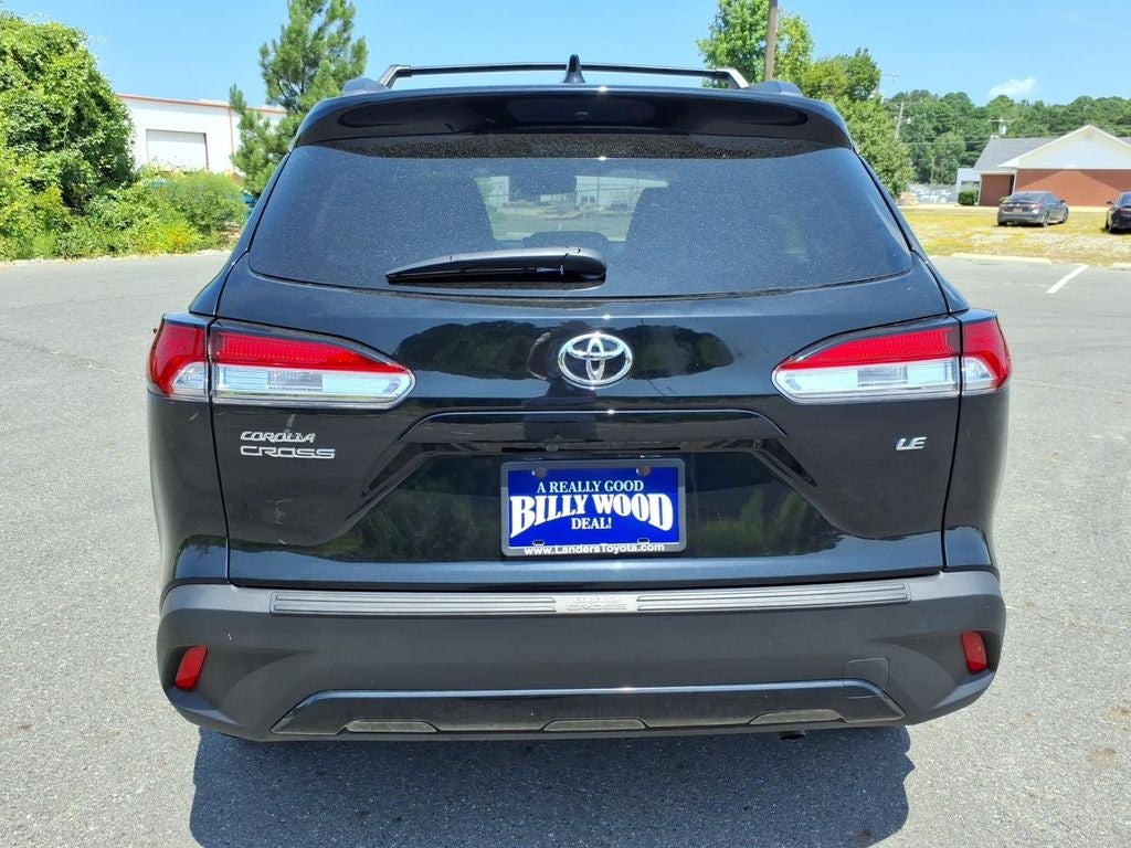 2024 Toyota Corolla Cross LE