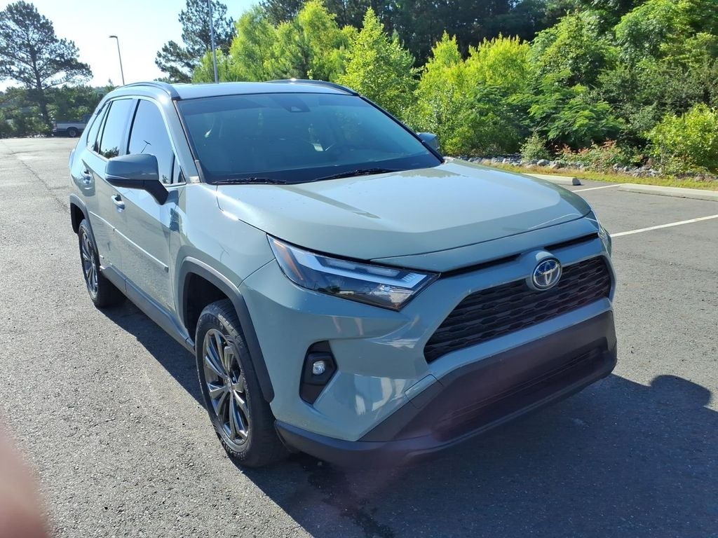2022 Toyota RAV4 Hybrid XLE Premium