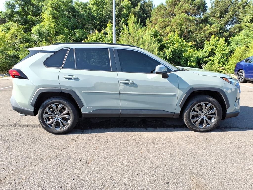 2022 Toyota RAV4 Hybrid XLE Premium