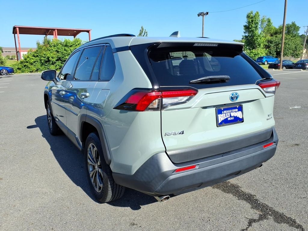 2022 Toyota RAV4 Hybrid XLE Premium