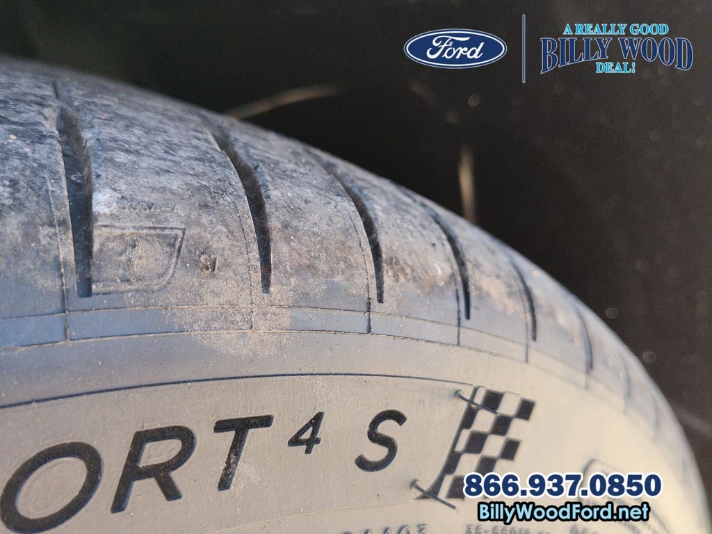 2022 Ford Mustang Mach 1