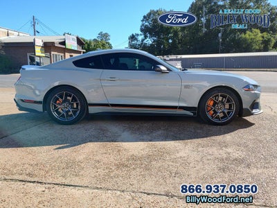 2022 Ford Mustang Mach 1