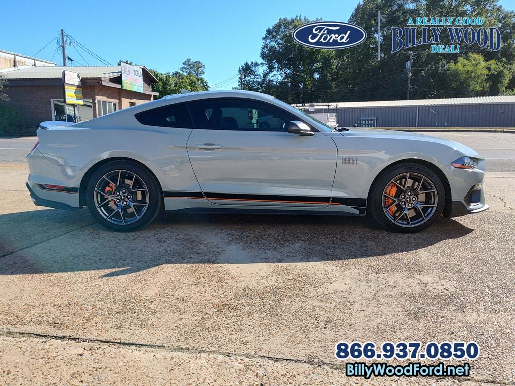 2022 Ford Mustang Mach 1