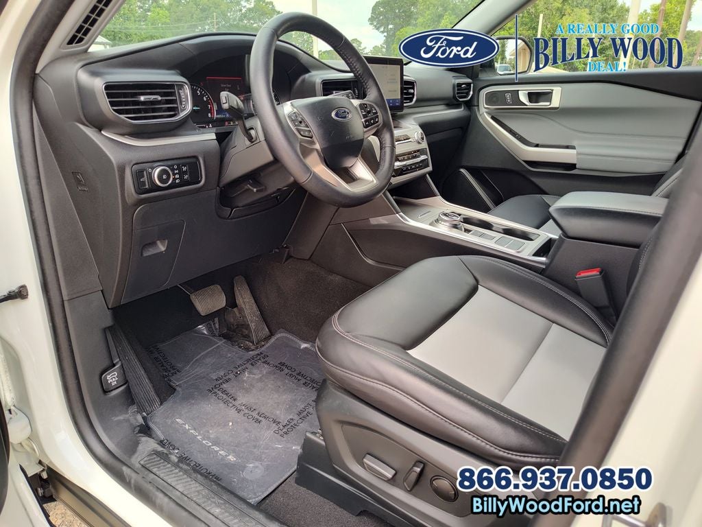 2024 Ford Explorer XLT