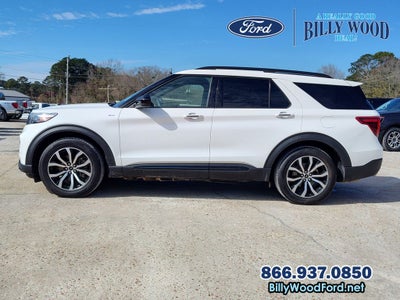 2022 Ford Explorer ST-Line