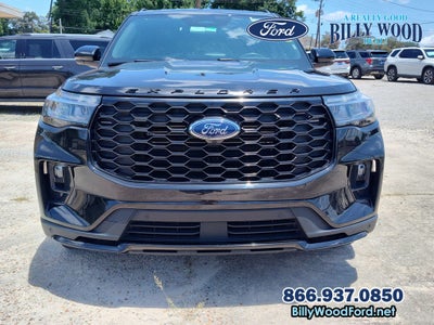 2025 Ford Explorer ST-Line