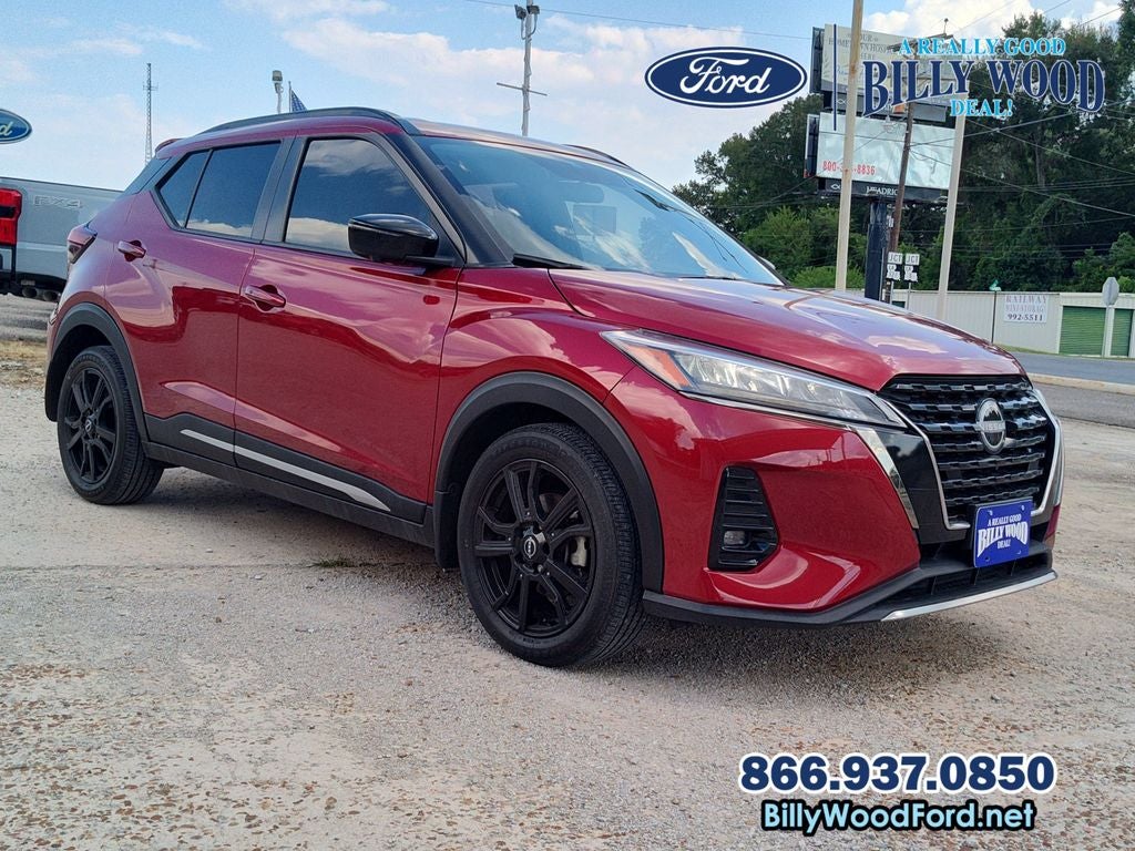 2024 Nissan Kicks SR