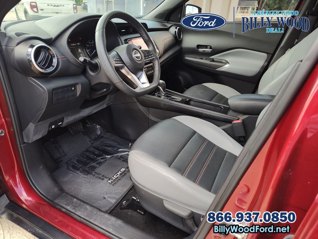 2024 Nissan Kicks SR