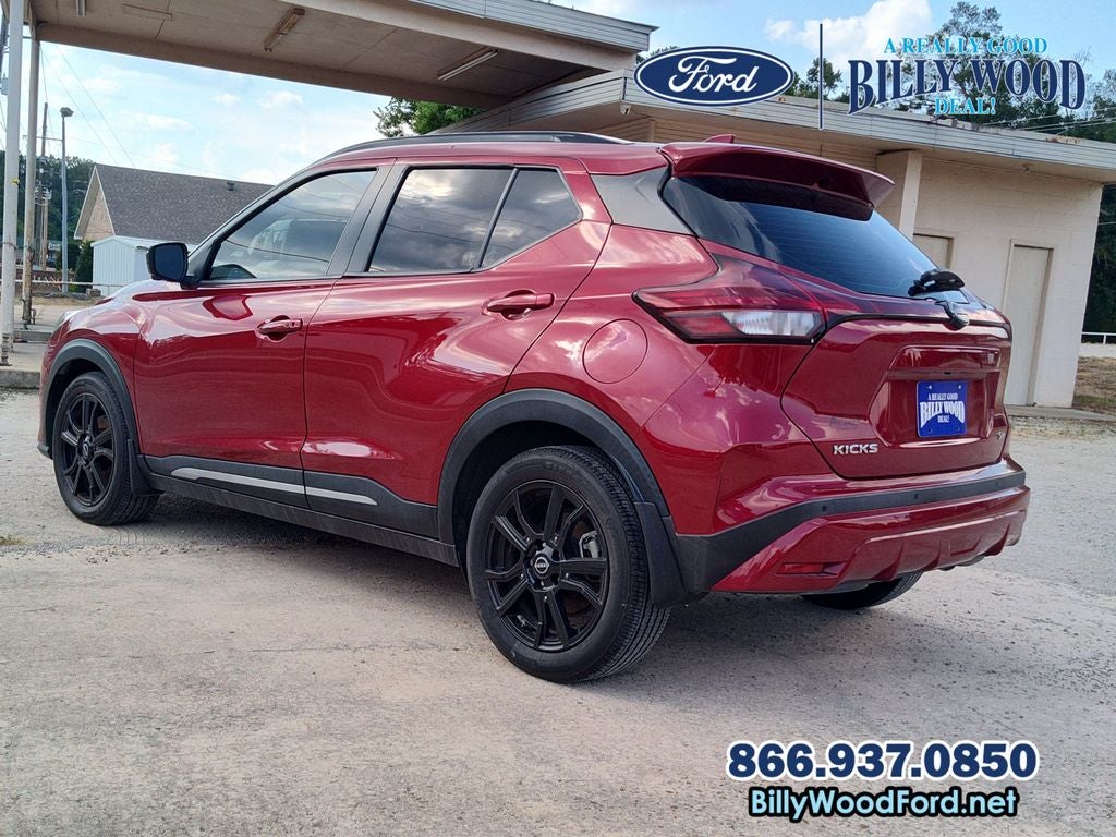 2024 Nissan Kicks SR