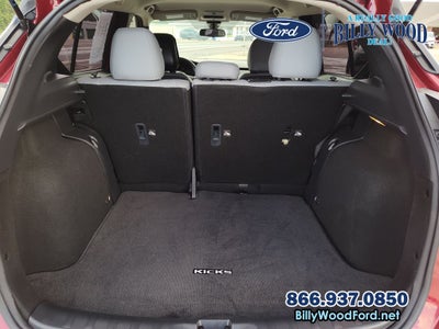 2024 Nissan Kicks SR
