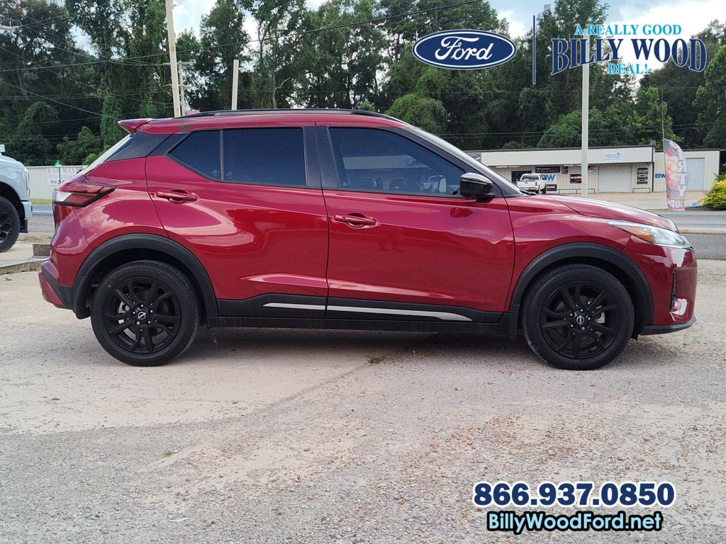 2024 Nissan Kicks SR