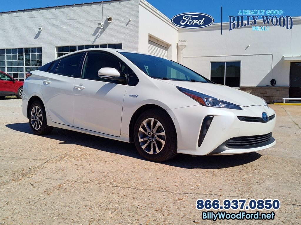 2019 Toyota Prius XLE