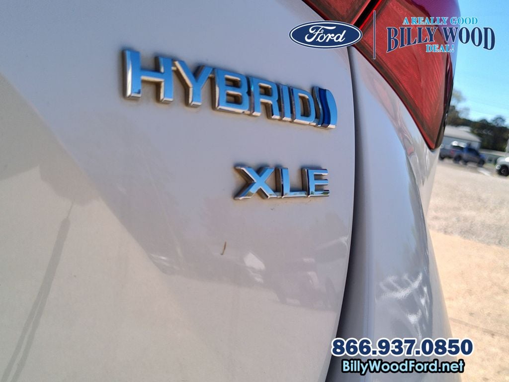 2019 Toyota Prius XLE