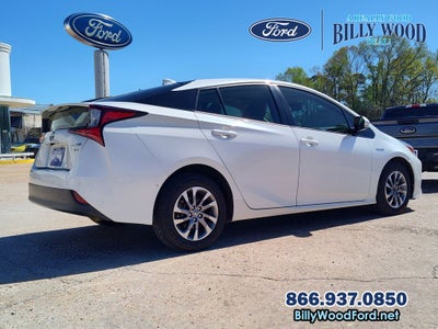 2019 Toyota Prius XLE