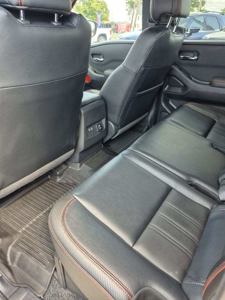 2023 Nissan Frontier PRO-4X - Photo 14