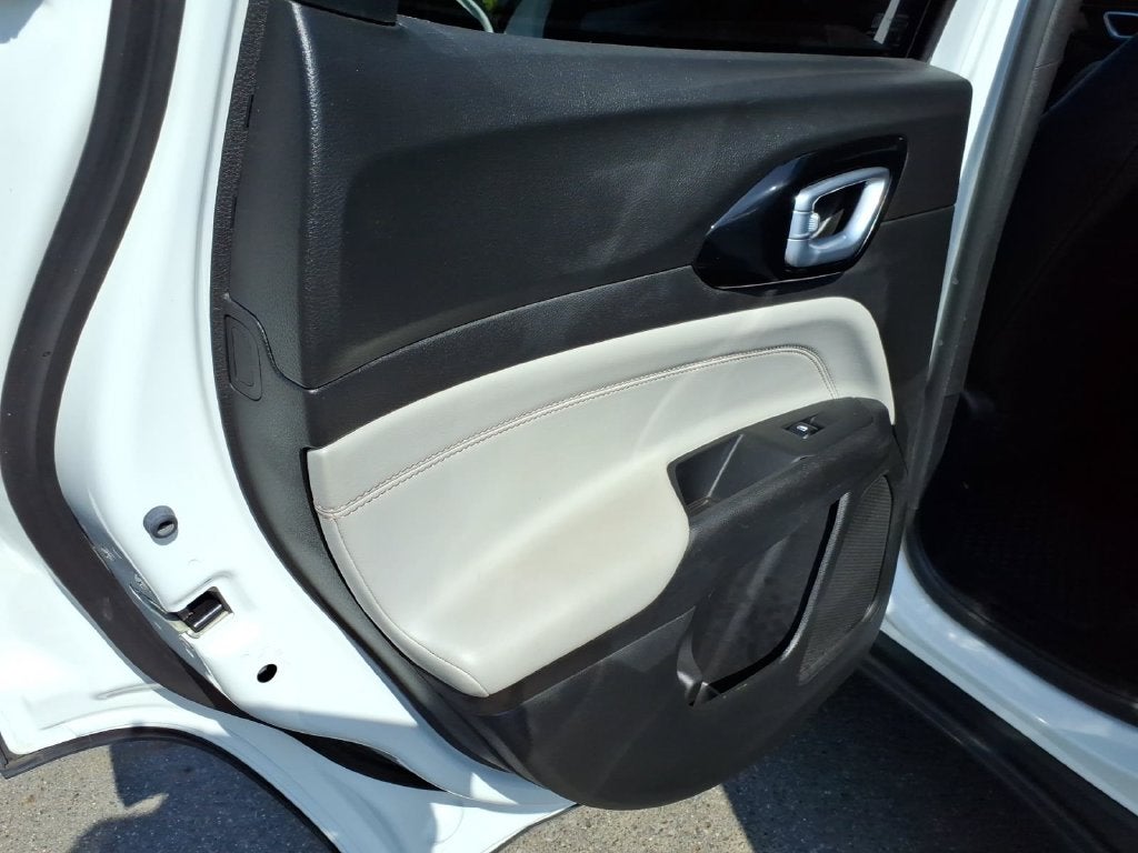 2025 Jeep Compass Limited - Photo 14