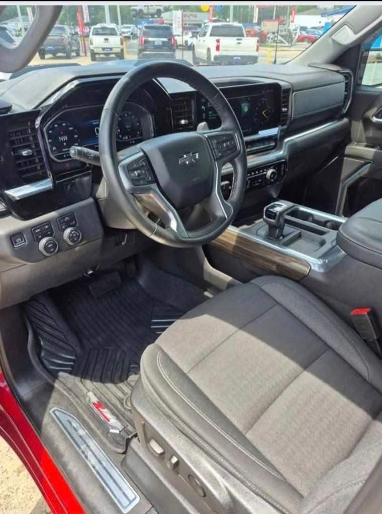 2023 Chevrolet Silverado 1500 LT Trail Boss
