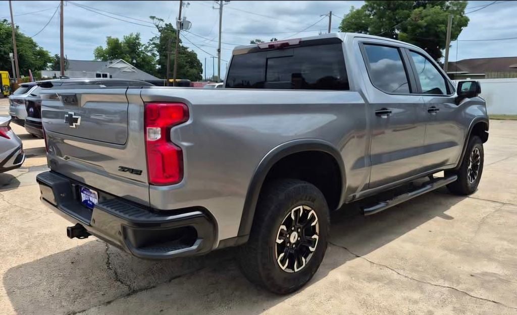 2023 Chevrolet Silverado 1500 ZR2
