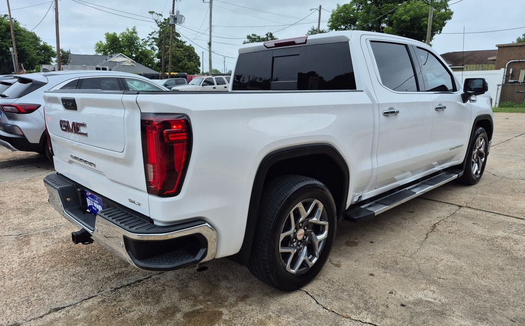 2024 GMC Sierra 1500 SLT