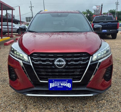 2024 Nissan Kicks SR
