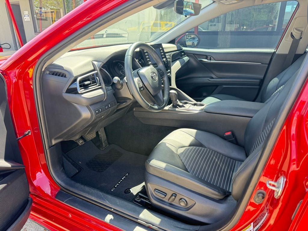 2022 Toyota Camry SE