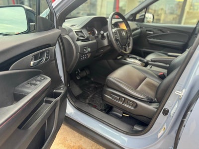 2022 Honda Ridgeline Black Edition