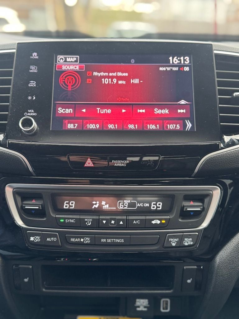 2022 Honda Ridgeline Black Edition