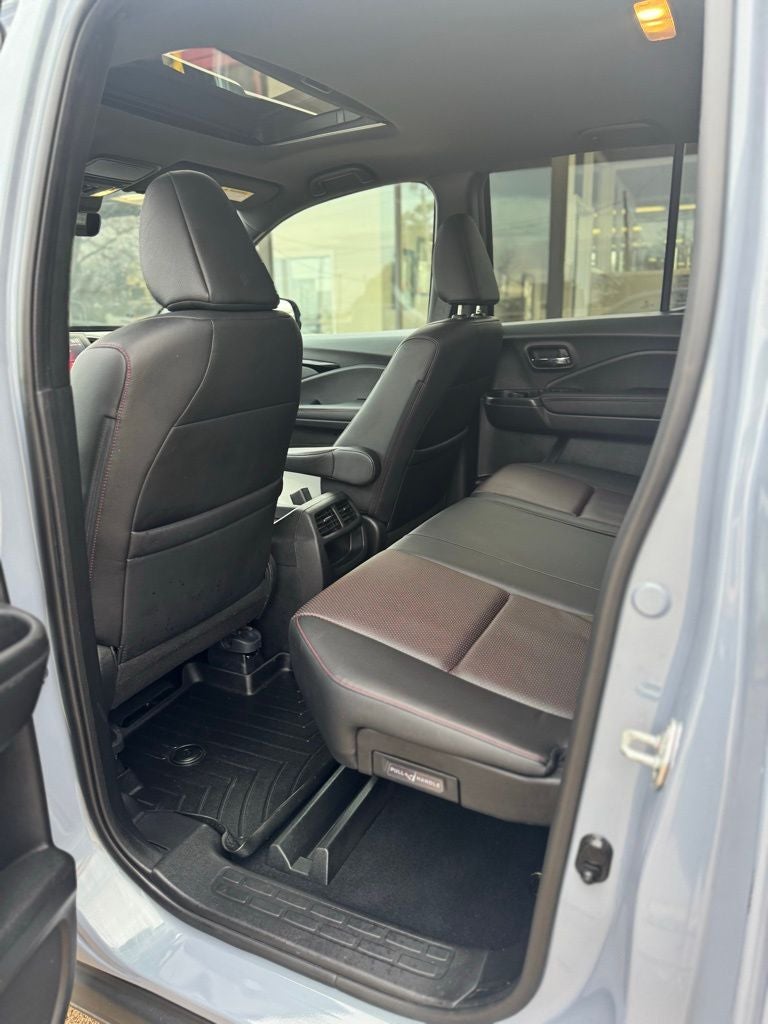 2022 Honda Ridgeline Black Edition