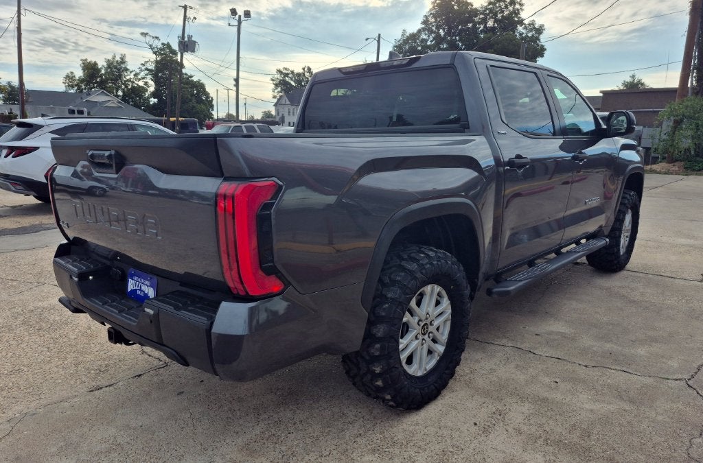 2024 Toyota Tundra SR5