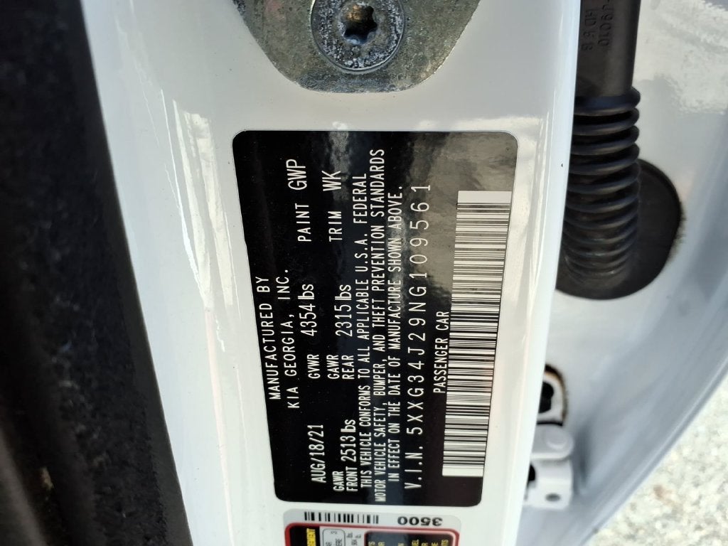 2022 Kia K5 EX