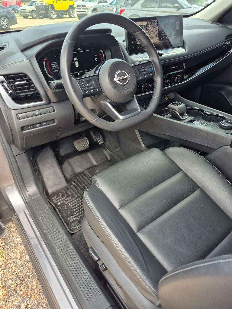 2024 Nissan Rogue SL