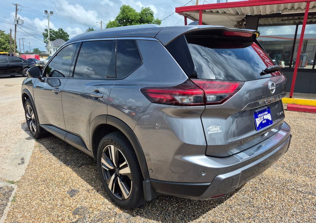 2024 Nissan Rogue SL