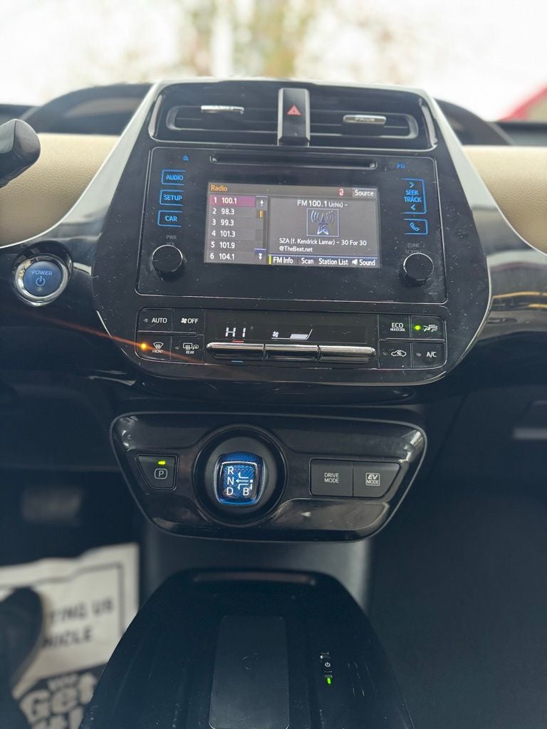 2019 Toyota Prius XLE
